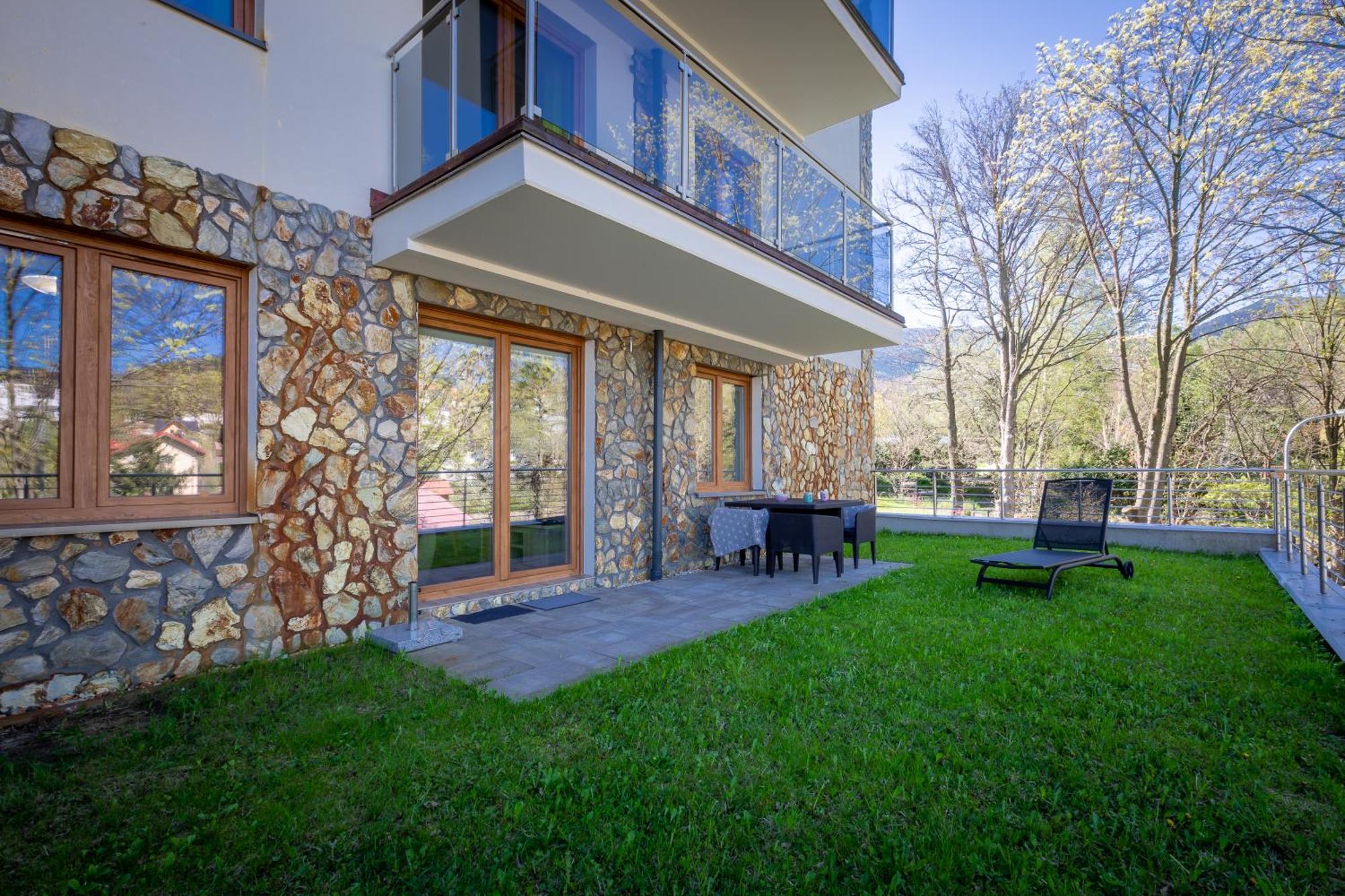 Apartamenty Bluesky - Ogrodnicza 7 I 9 - Z Widokiem Na Gory, W Zielonej Okolicy, Blisko Centrum I Atrakcji Karpacza Oda fotoğraf